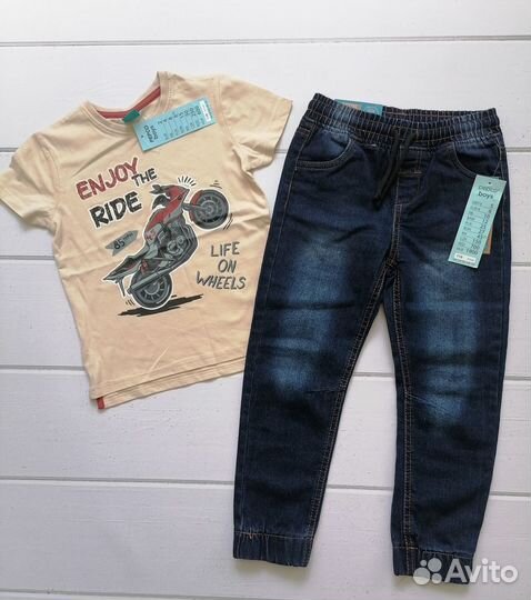Новая футболка и джинсы 110 рост
