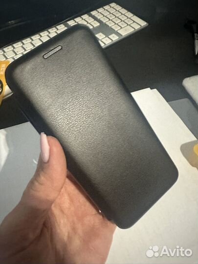 Два новых чехла книжка для Samsung Galaxy S9