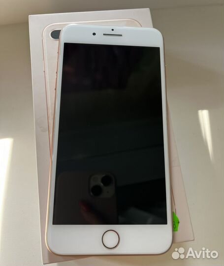 iPhone 8 plus 64gb