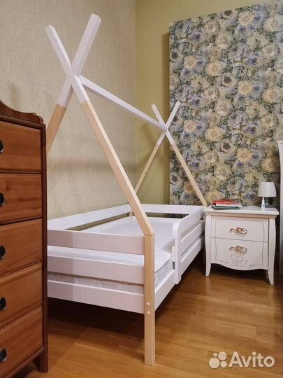 Детская кровать односпальная Вигвам