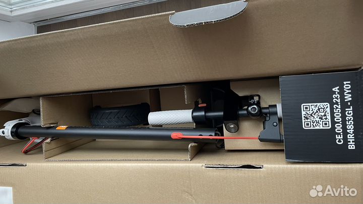 Электросамокат Xiaomi Mi Electric Scooter 3