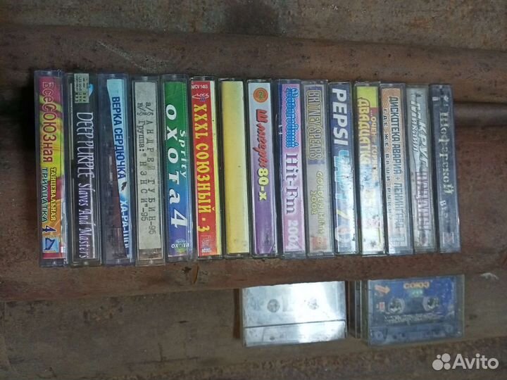 Двд диски и кассеты