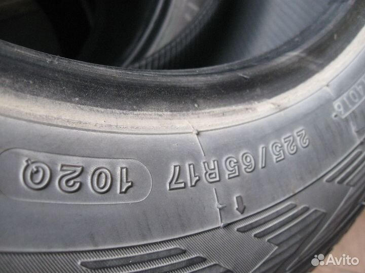 Yokohama Ice Guard G075 225/65 R17