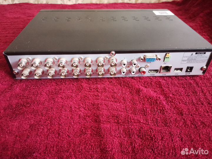 Комплект видеонаблюдения на 12 камер