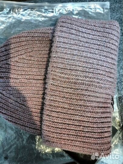 Шапка женская вязаная