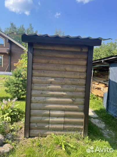 Дачный туалет деревянный