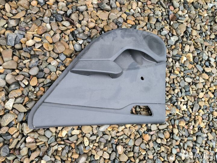 Hyundai Solaris 2 2017 обшивка задняя правая