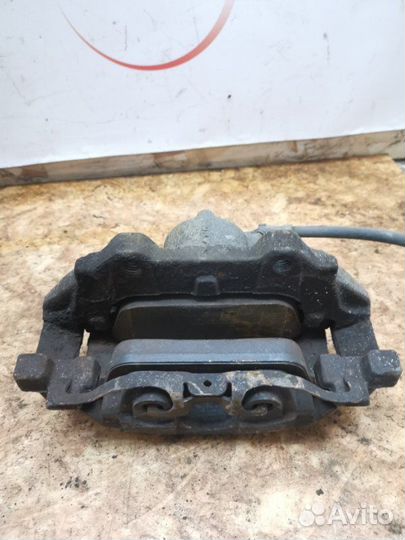 Суппорт тормозной передний правый Ford Kuga 2 2.0