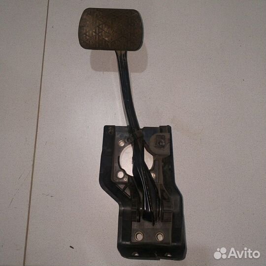 Педаль тормоза Mercedes Benz W220 S500