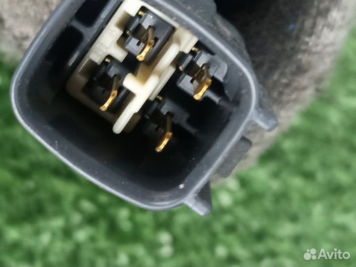 Датчик кислородный передний Toyota Ractis NSP120