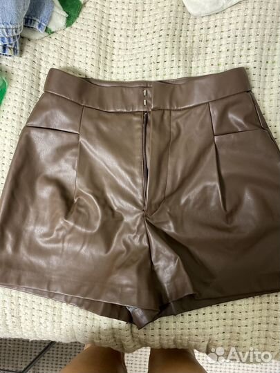 Шорты кожанные