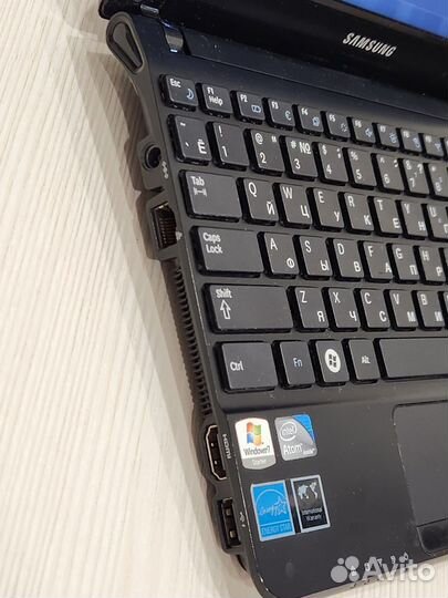 Нетбук samsung nc110