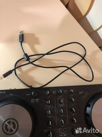 Traktor kontrol s2 mk3