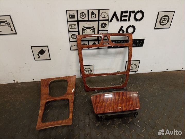 Накладка декоративная для Mercedes Benz W203