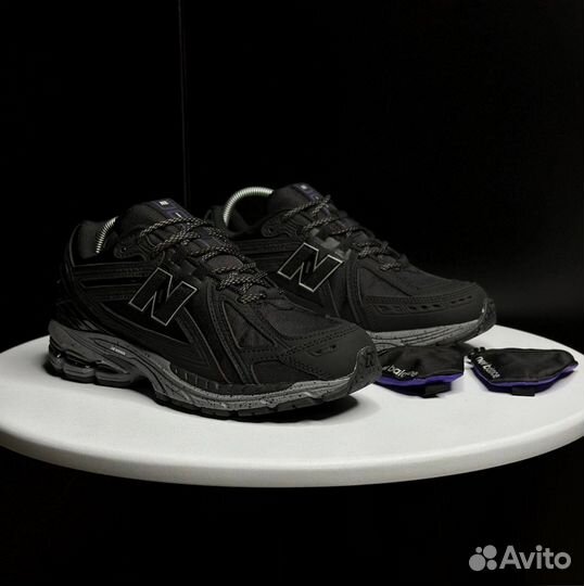 Кроссовки New Balance 1906R black