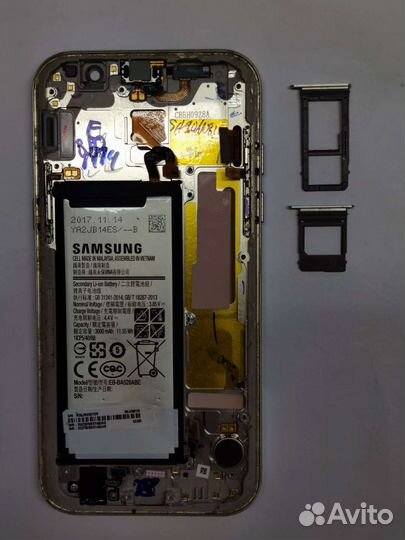 Телефон Samsung Galaxy a5 2017 на запчасти
