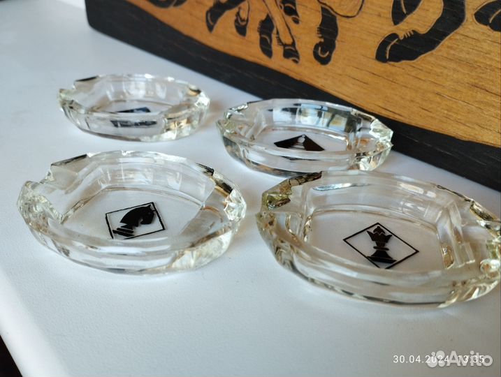 Стеклянные мини-пепельницы