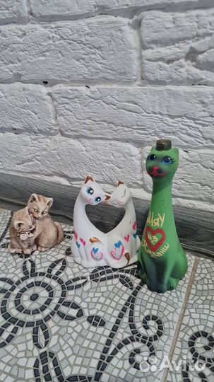 Статуэтка кошка