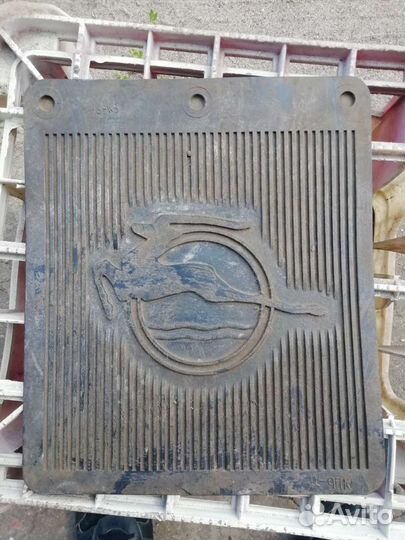 Брызговик газ 21 с Оленнем