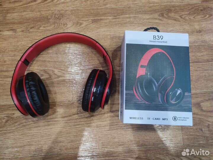 Беспроводные наушники новые