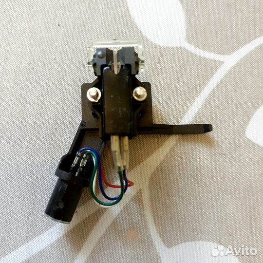 Проигрыватель винила Denon DP-65F Quartz