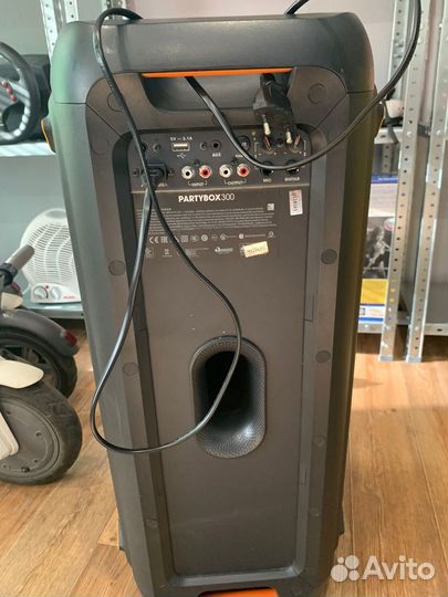 Колонка JBL PartyBox в аренду / Прокат колонок