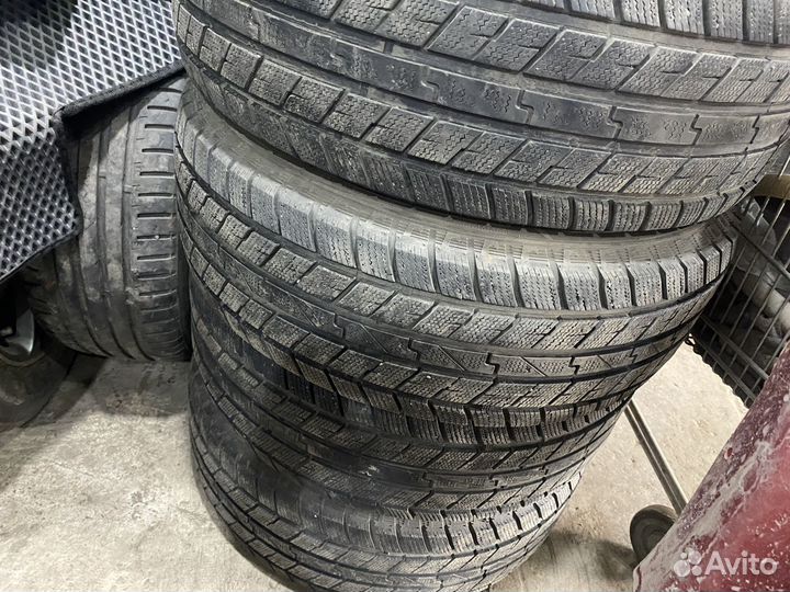 RoadX RX Frost WH03 215/60 R16