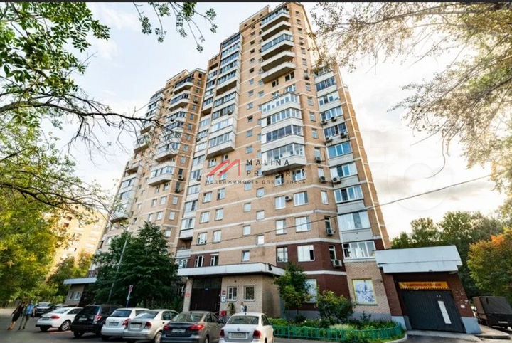 Продам торговое помещение, 212 м²