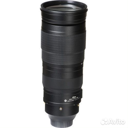 Объектив Nikon 200-500mm f/5.6E ED VR AF-S Nikkor