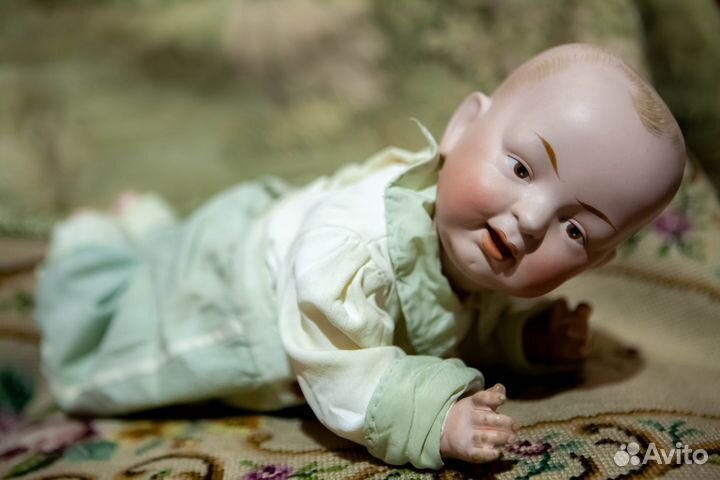 Антикварная кукла.Пупсик очень милый малыш