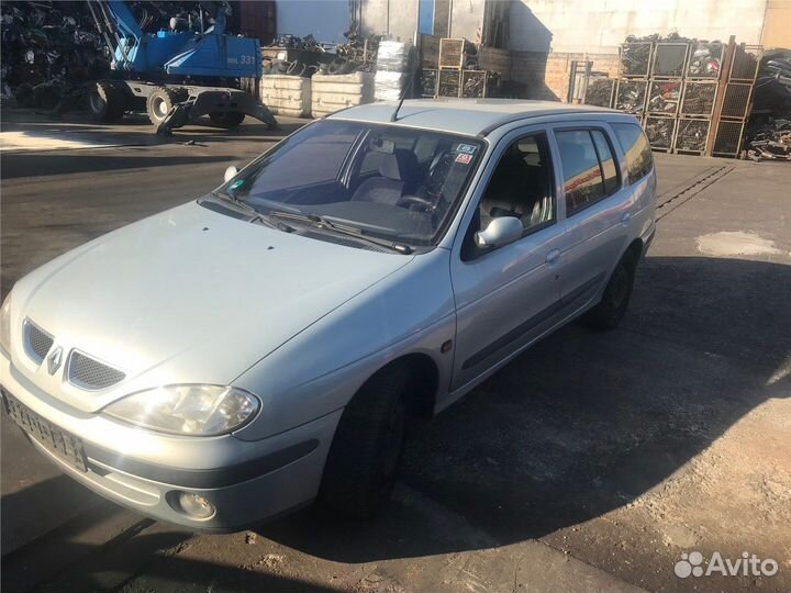 Разбор на запчасти Renault Megane 1996-2002