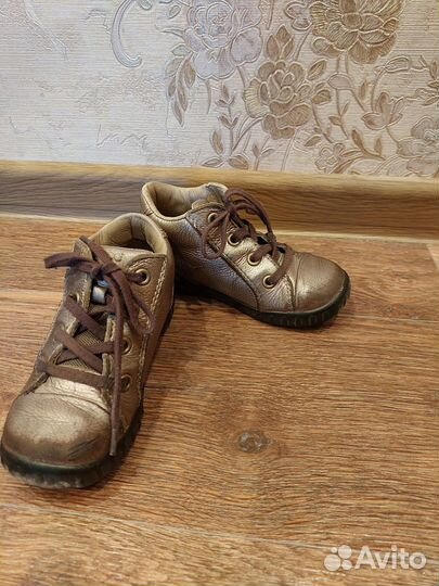 Ботинки кожаные Ecco для девочки, р.25