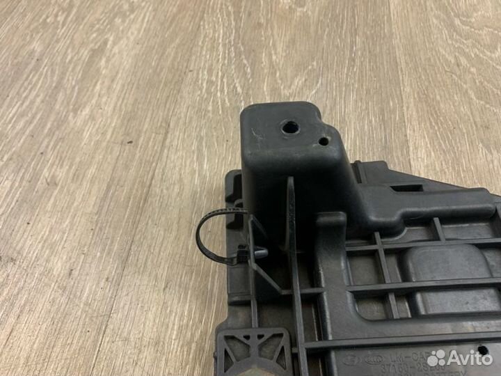 Подставка акб Hyundai Ix35 LM 2.0 D4HA 2011