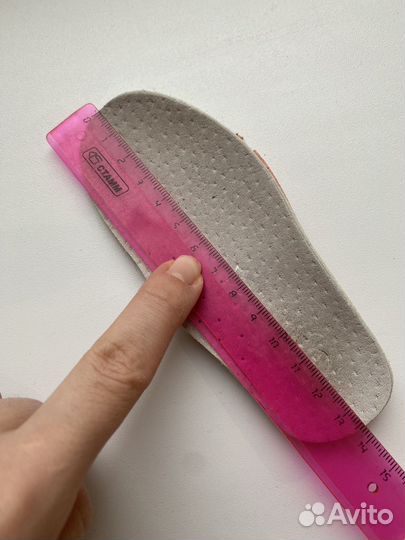 Кроссовки детские 22 размер