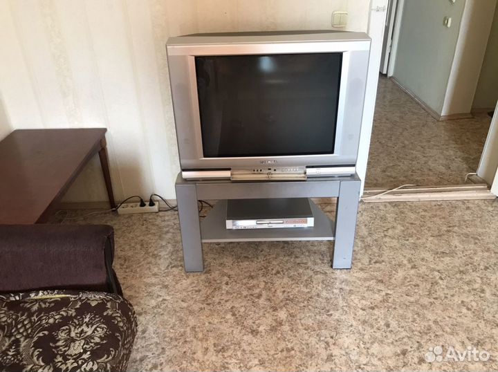 Телевизор с тумбой тошиба