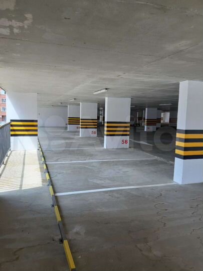 Машиноместо, 14 м²