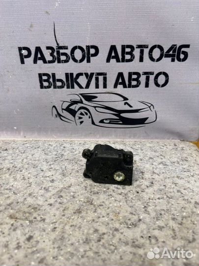 Сервопривод заслонок печки Citroen C5 X7 EP6 2011