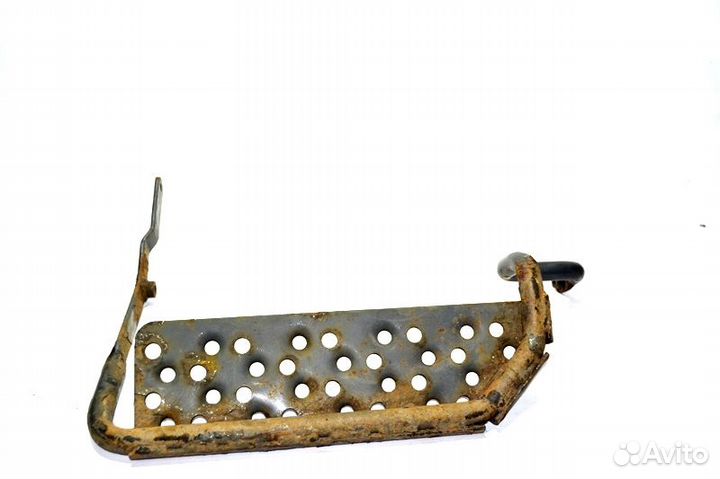 Подножка аккумуляторного ящика scania R-Series (01