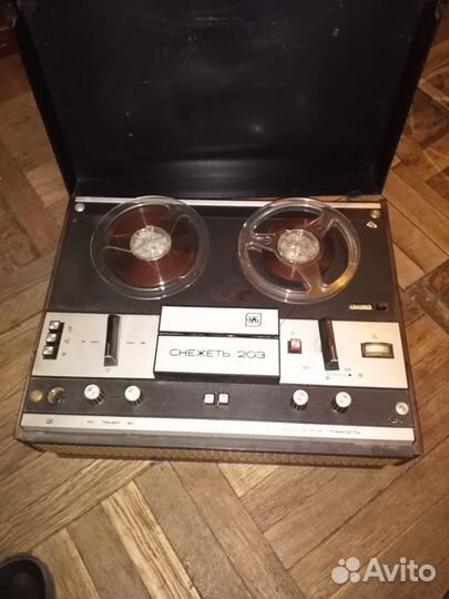 Катушечный магнитофон