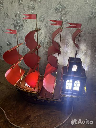 Корабль светильник