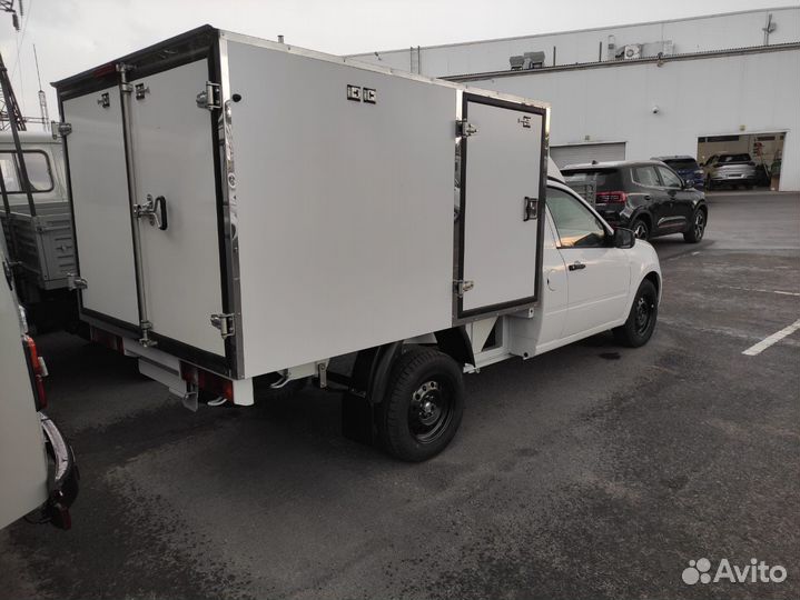 Фургон на вис новый