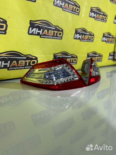 Фонарь задний Nissan teana j32