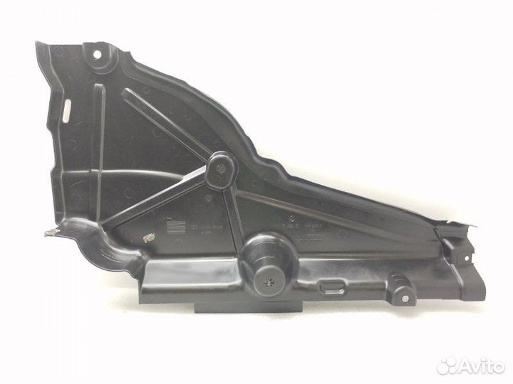 Защита днища кузова задняя правая Mercedes-Benz