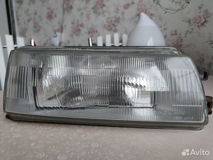 Фара правая 12-311R Toyota Corolla Sprinter