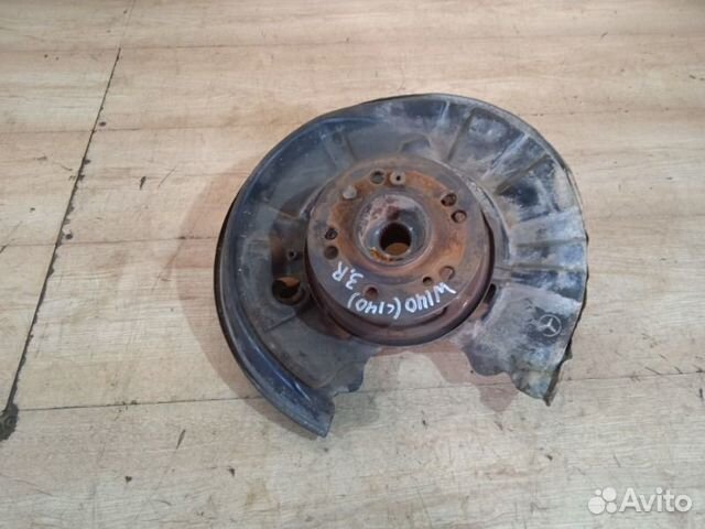 Кулак поворотный задний правый Mercedes-Benz