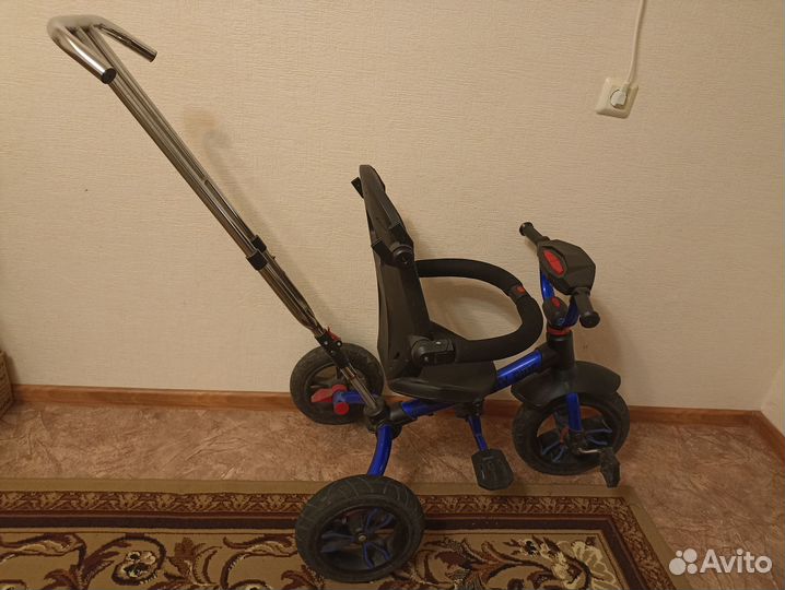 Детский велосипед с родительской ручкой