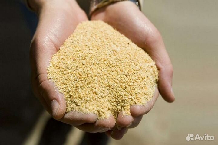 Соевый шрот, мясокоска, фуз, ароматизаторы вкуса