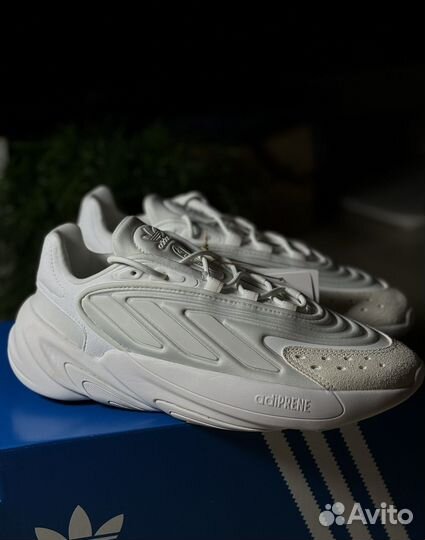 Adidas ozelia оригинал