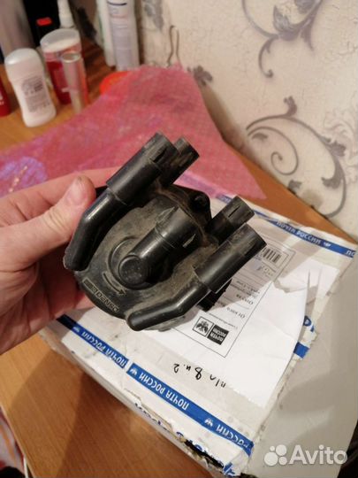 Трамблёр таета Карина 1.6 4афе