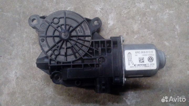 Мотор стеклоподъемника Фольксваген Поло 5